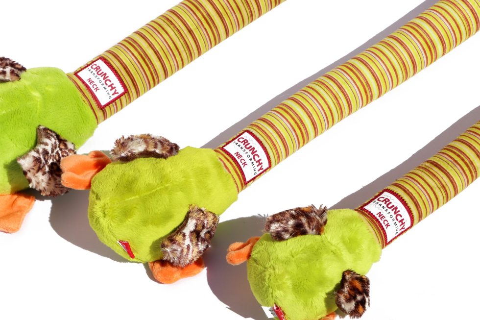 GiGwi Crunchy Neck Plush Duck - Fun, Unique Dog Toy in Various Sizes!